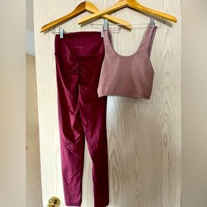Gym scrunch butt pants and reversible bra top